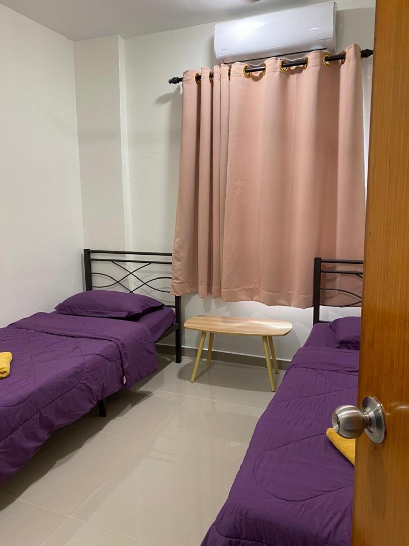 Igo Homestay Subang Airport Shah Alam Exteriör bild